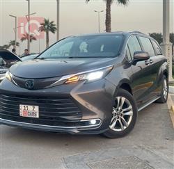 تۆیۆتا سیانا